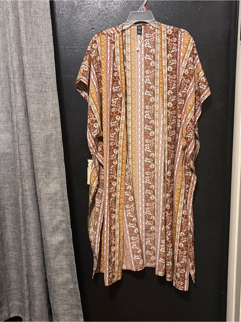 Emery Rose Boho Stripe Floral Kimono cardigan, — Brown/Tan. size 0XL